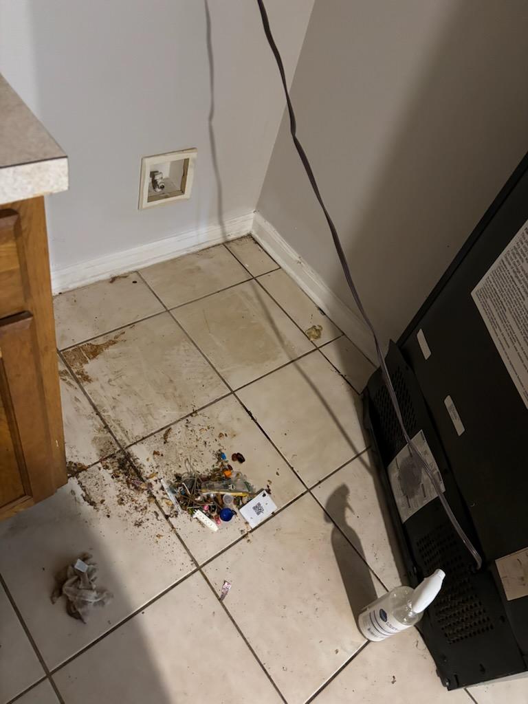 Floor before cleaning